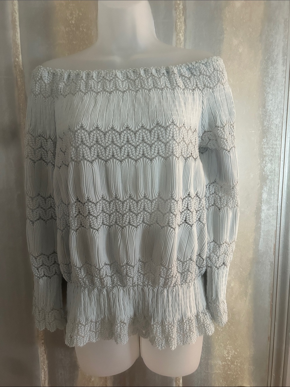 essue Off-Shoulder Textured Knit Tunic in Pale Blue